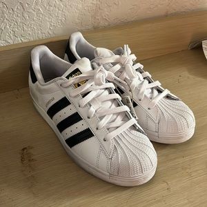 Adidas Superstar J Originals